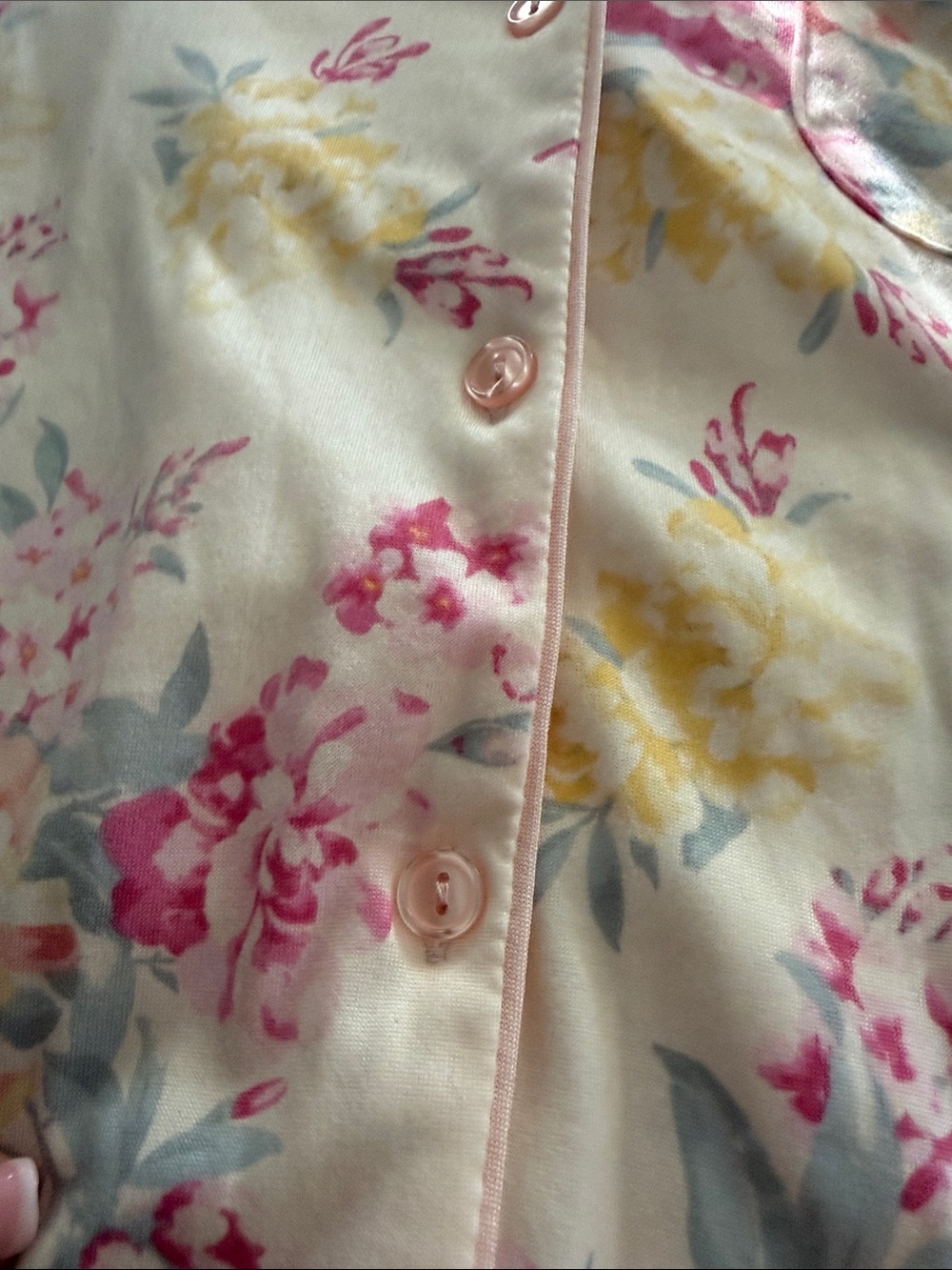 Flora Nikrooz Floral Short Pajama Set - shorts and button up - Picture 5 of 7